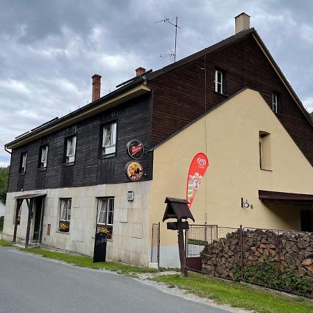 Penzion Hajenka Petrovice  Zewnętrze zdjęcie